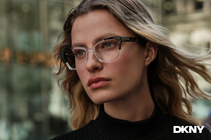 female model in dkny eyeglasses